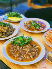 Ốc hương xào trứng muối