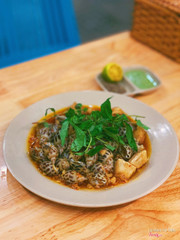 Ốc hương xào bơ tỏi