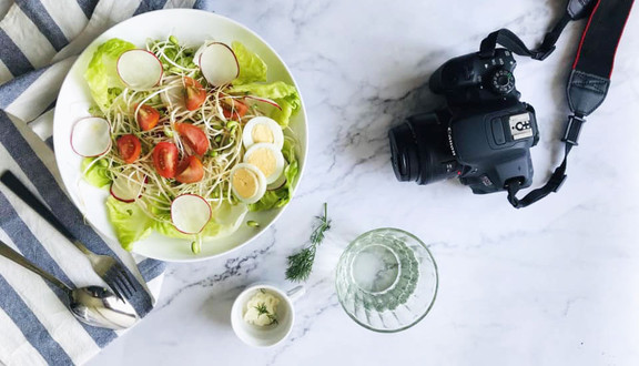 La Maison - Coffee & Restaurants