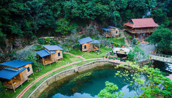 Nhà Bên Suối Mộc Châu