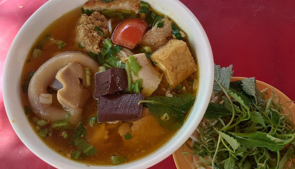 Bún Riêu & Hủ Tiếu Dì Lan - Đường 55