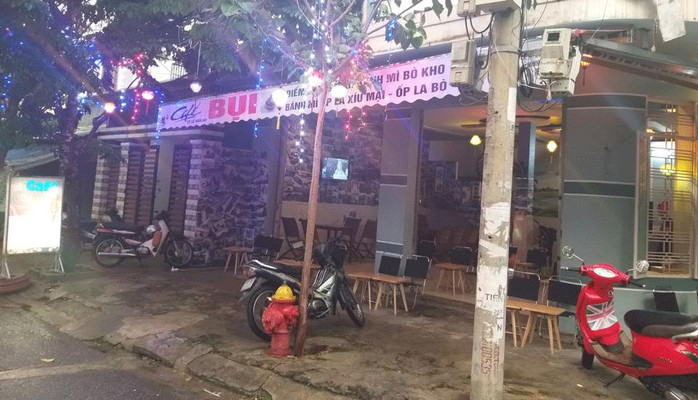 Bụi Cafe & Điểm Tâm Sáng