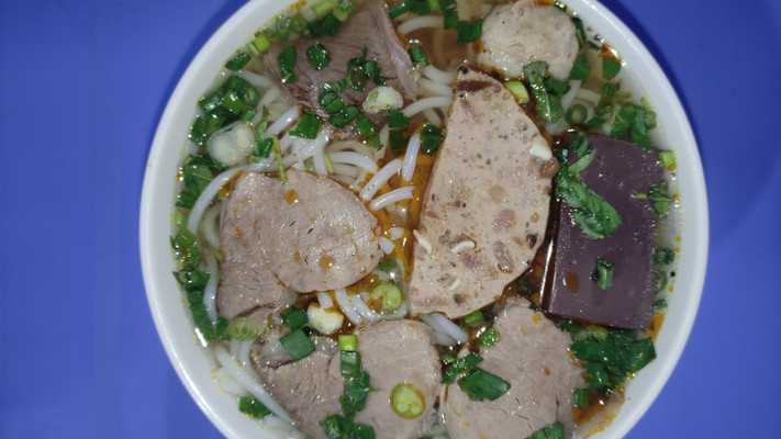 Bún Bò Huế Xuân Hương 2