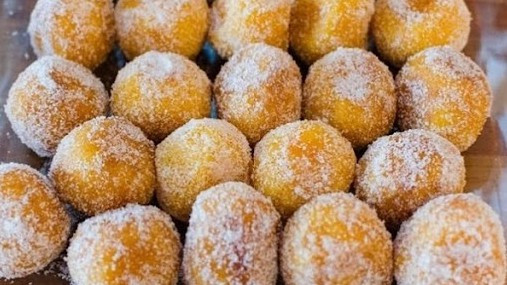 Bánh Rán Nhà Làm Cô Hường - Kim Ngưu