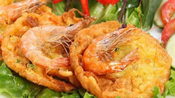 Chef Nguyễn - Bánh Tôm & Xôi Sườn Cay - Hoa Bằng