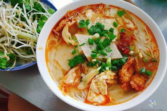 Nga - Bún Chả Cá & Bún Cá Ngừ - Lê Trọng Tấn