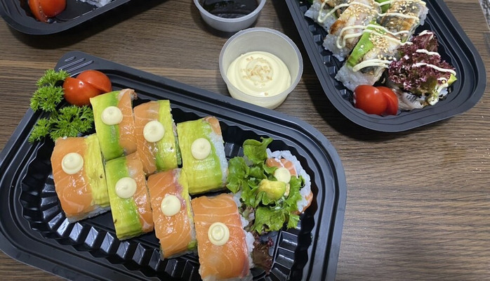 Sushi Lunch - Đồ Ăn Nhật Bản - Lĩnh Nam