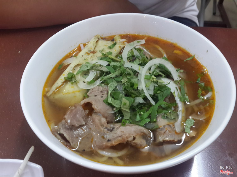 Bún bò Huế