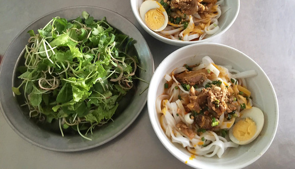 Xuân Hòa - Phở & Mì Quảng