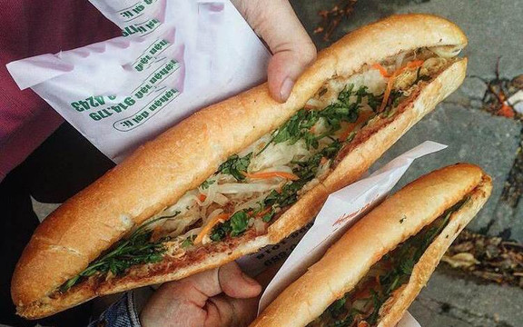 Bánh Mì Que Đà Nẵng - Chùa Láng