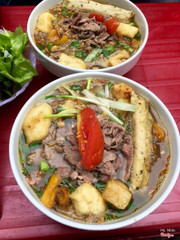 bún riêu giò bò