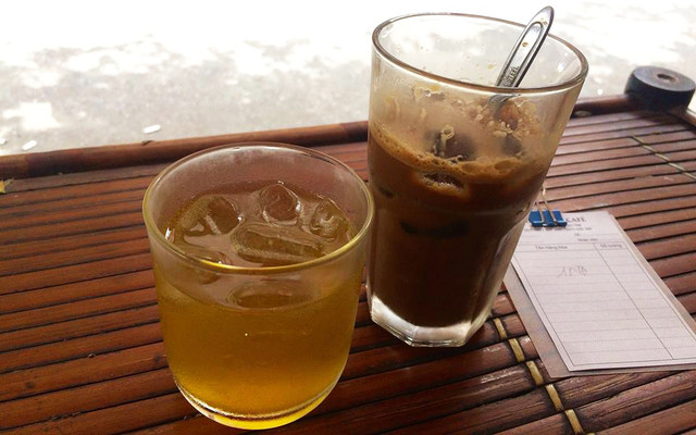 Tùng Ngọc Coffee