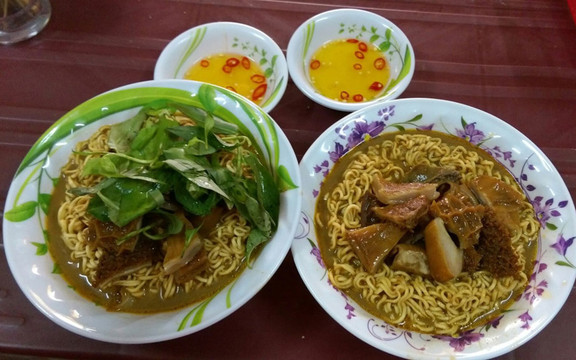 Xí Ngầu Quán - Phá Lấu Bò