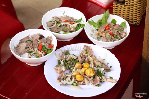 bánh ướt lòng gà