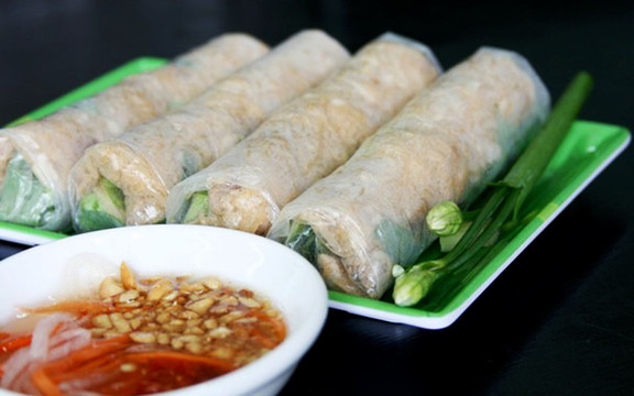 Hủ Tiếu & Bì Cuốn Chay