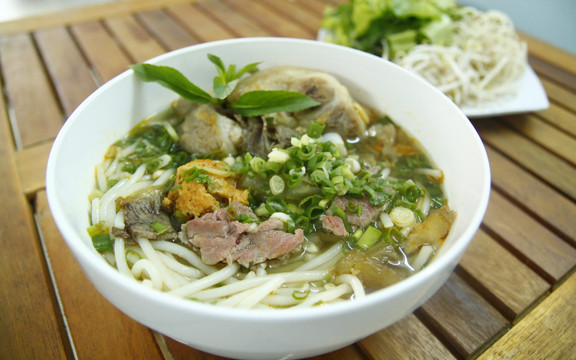 Bún Bò Huế Bà Rớt