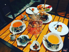 Có thể cho mật ong hoặc đường phèn để tăng hương vị cho tách trà