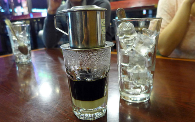 Hoa Thiên Lý Cafe