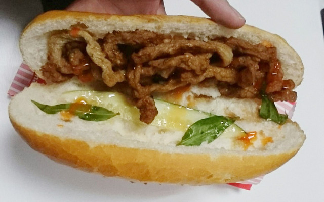 Bánh Mì Lucky