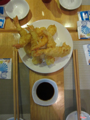 Ebi tempura.