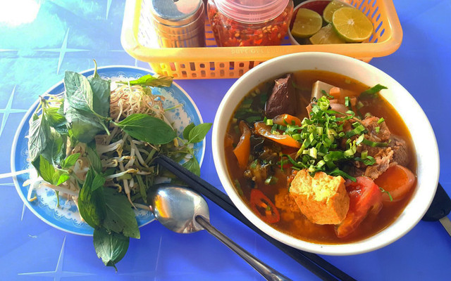Quán Bi Bo - Bún Riêu & Gỏi Cuốn