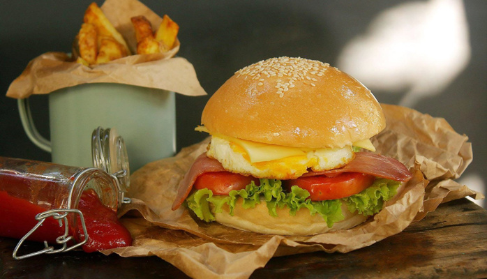 Burger Viet - Bánh Mì, Mỳ Ý & Gà Rán - Đường 30 Tháng 4