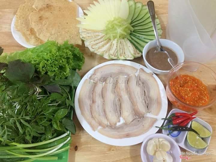 thịt heo cuốn bánh tráng