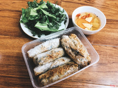 Nem Cua Bể