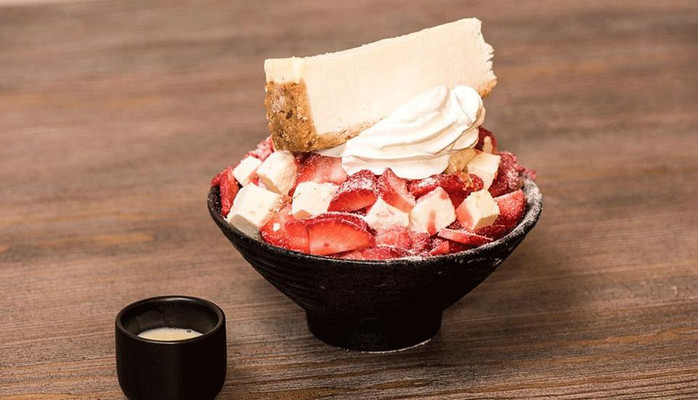 The Reverse Brothers Saigon Bingsu