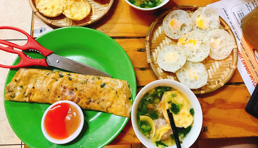 10 quán Bánh Căn ngon ở Sài Gòn