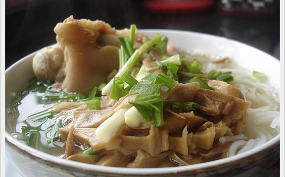 Bún Bò Giò Heo Huế - Sài Đồng