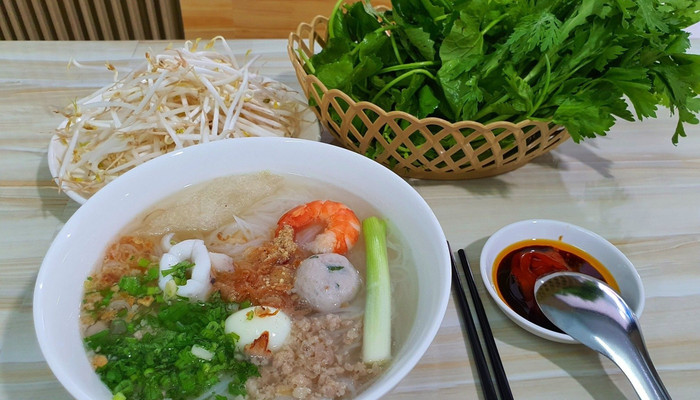 Bún Riêu Ốc Cua Cô Trang - Đường 385