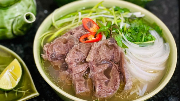 Cây Đào - Phở & Nước Ép - Nguyễn Huệ