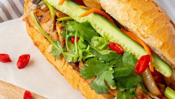 HQ - Bánh Mì Thịt Nướng & Trà Tắc - 174 Hai Bà Trưng