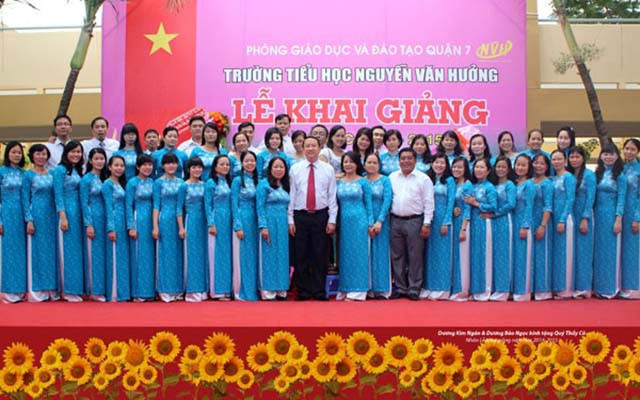 Trường Tiểu Học Nguyễn Văn Hưởng - Huỳnh Tấn Phát