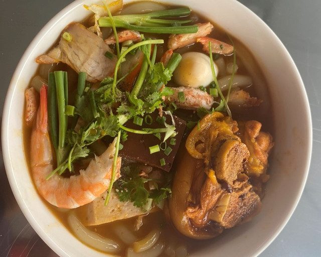 Bánh Canh Cua - A Phong