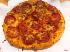 Pepperonis pizza