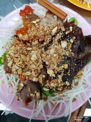 Nộm khô bò