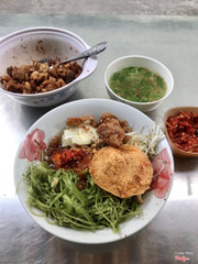 Phở chua