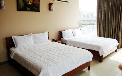 Hồng Linh Hotel