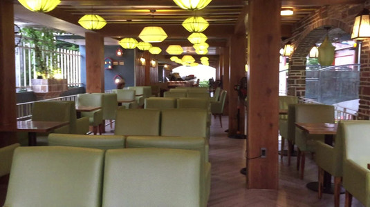 Không gian khỏi phải chê