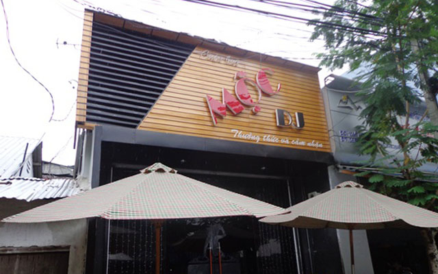 Mộc DJ Cafe