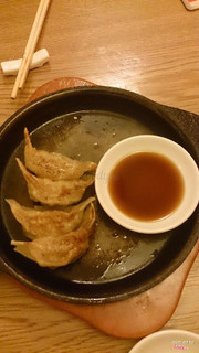 Bánh xếp (gyoza)