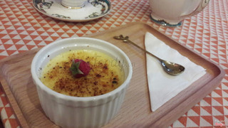 Creme brulee hơi lỏng 