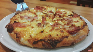 Ham And Bacon Pizza Size M