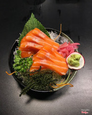 Sake Sashimi (Cá hồi sống)