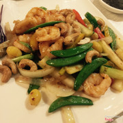 Tôm xào hạt điều