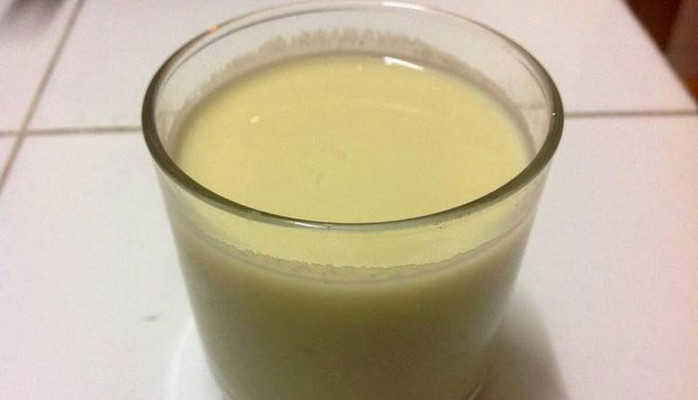 Cô Huệ - Sữa Đậu Xanh & Sữa Đậu Nành