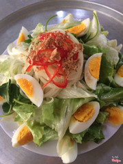 Salad trộn trứng