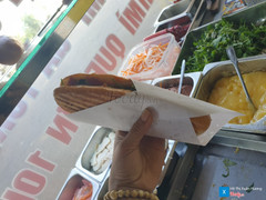 Ngon nhức nách...1 ổ bánh mì ép hb thập cẩm cùng 1 ly trà tắc hạt chia khổng lồ tại quán này giá rất chi hạt dẻ...25k...